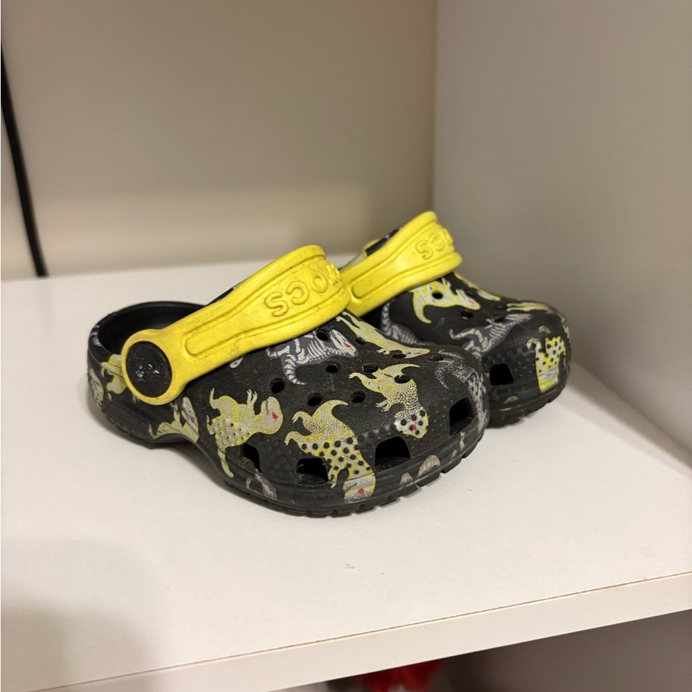Kids Crocs Clog - Black and Yellow